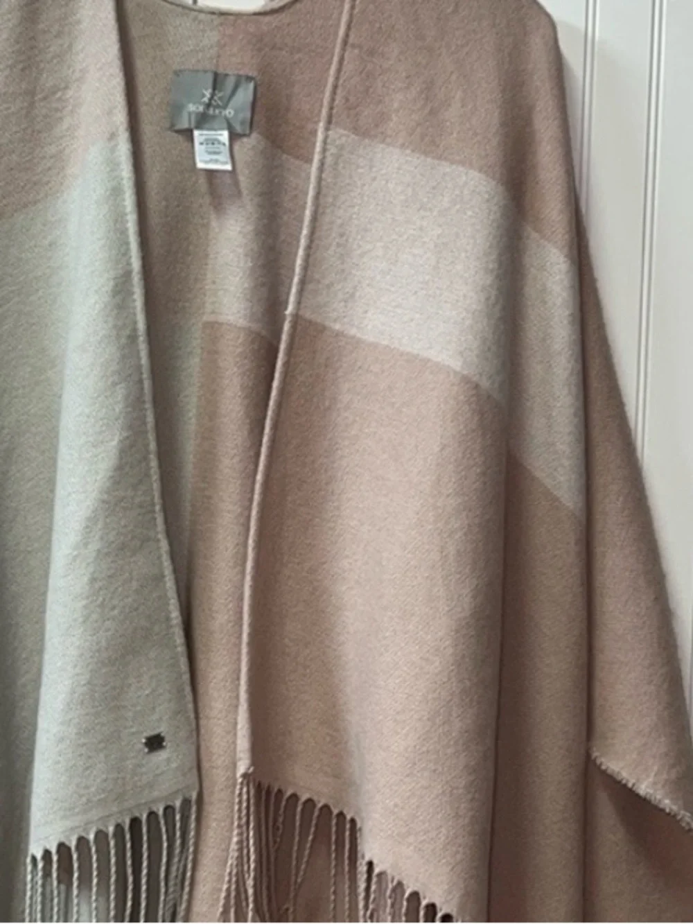 Soia & Kyo Poncho Shawl Sweater Wrap